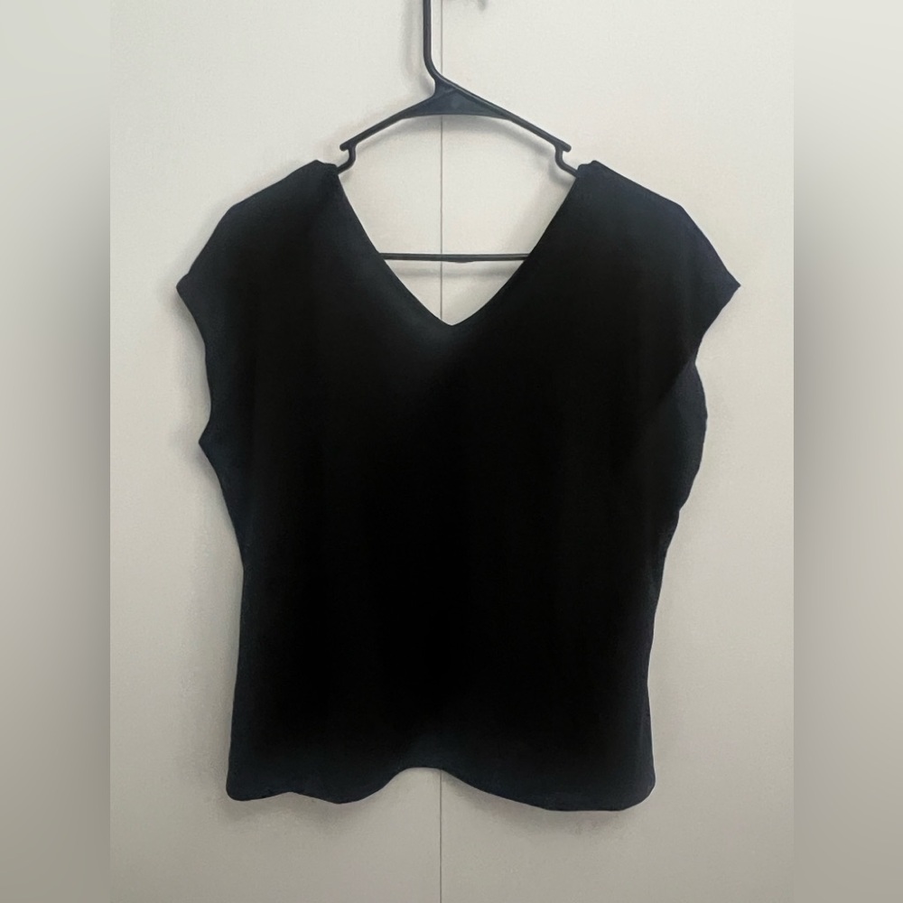 Women's Black V-Neck Top